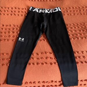 Under Armour Boys Black Athletic compression pants - warm gear